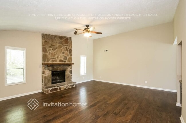 Photo - 204 Sunnybrook Ct