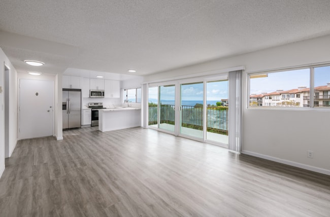 Building Photo - 2161 W 25th St Unit 23 Rental