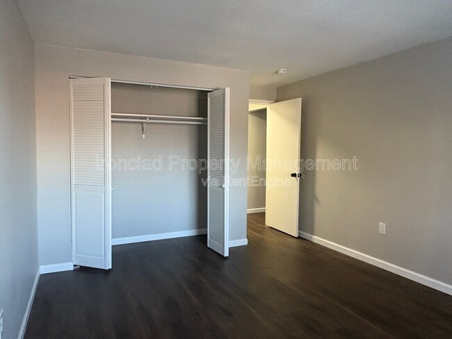 Photo - 818 Pine St Unidad 4