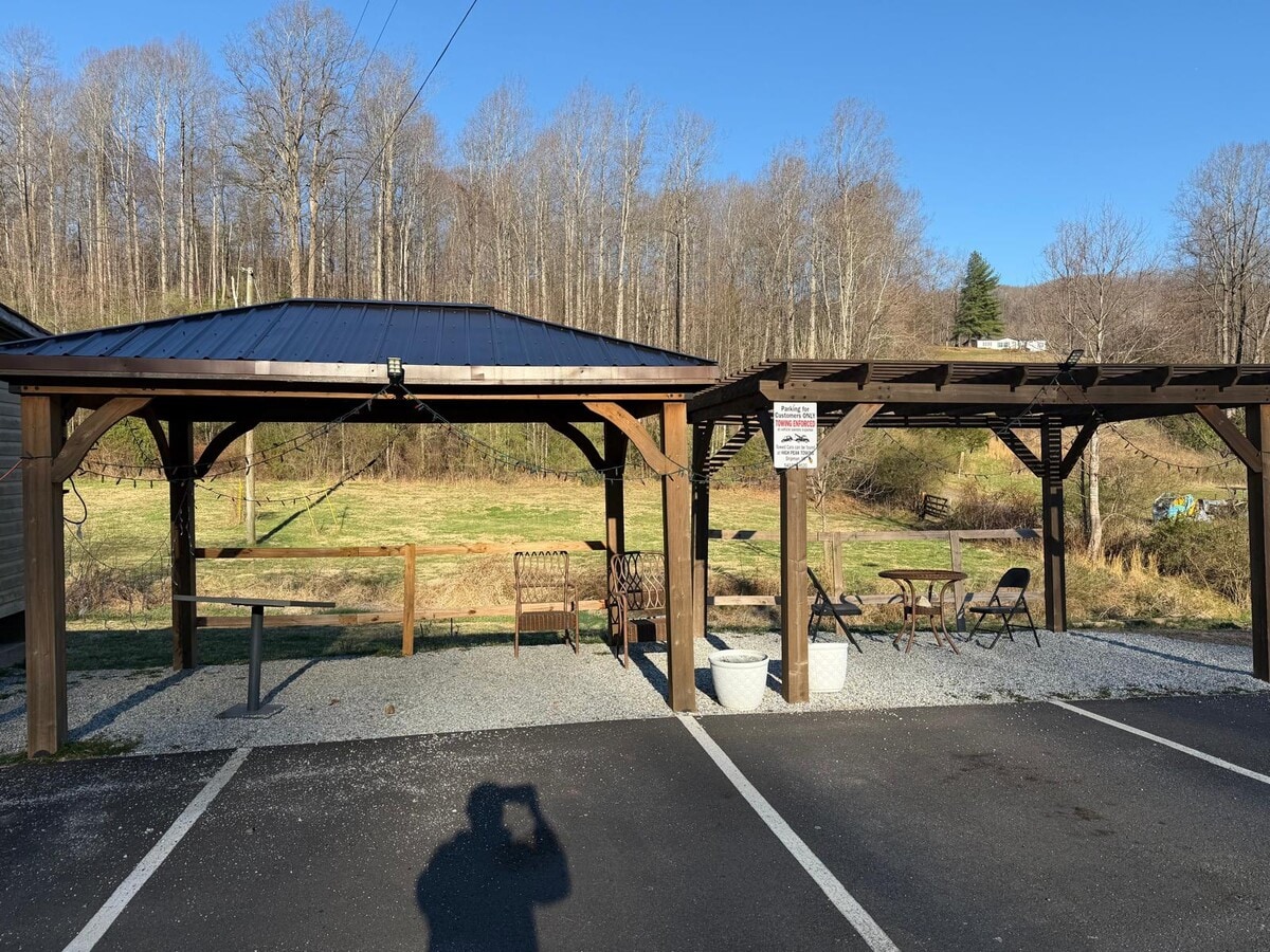 Photo - 10761 Thomas Nelson Hwy