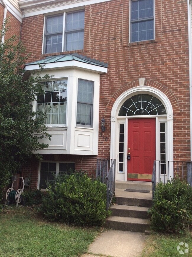 Building Photo - s316 Unit 1 Rental