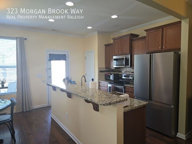 Photo - 323 Morgan Brook Way