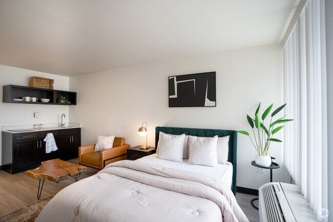 Interior Photo - Vivo Living Durham Rental