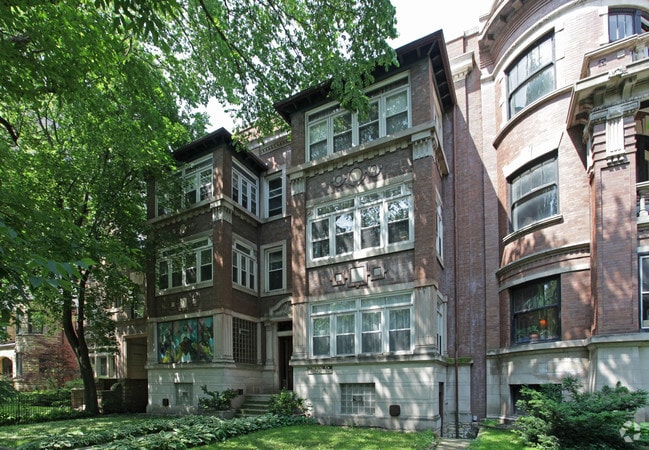 Building Photo - 5512 S. Hyde Park Boulevard