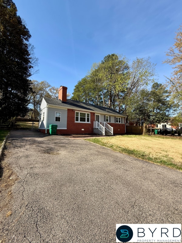 Photo - 9023 Farmington Dr