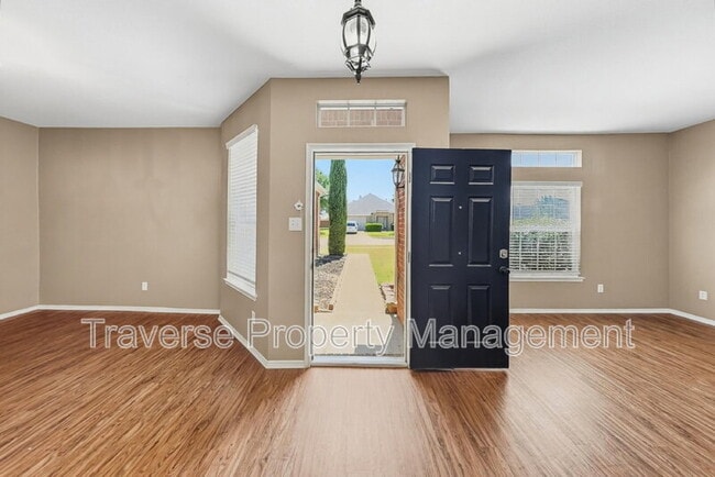 Photo - 5208 Novato Pl