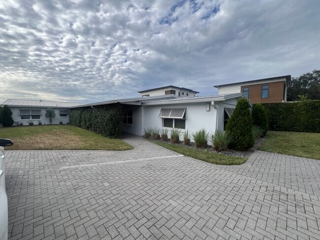 Photo - 7210 Seminole Dr