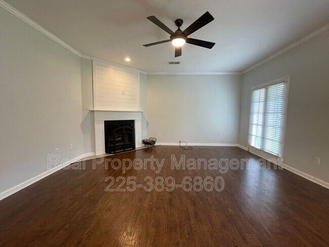 Photo - 1530 Lila St