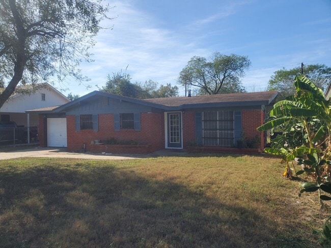 Building Photo - 1705 Brownfield Rd