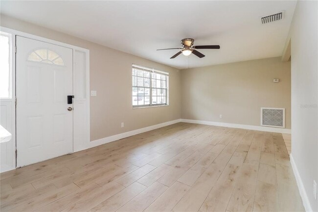 Photo - 4151 Ridgefield Ave