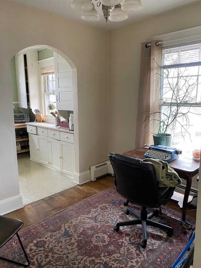 Photo - 68 Chapin St