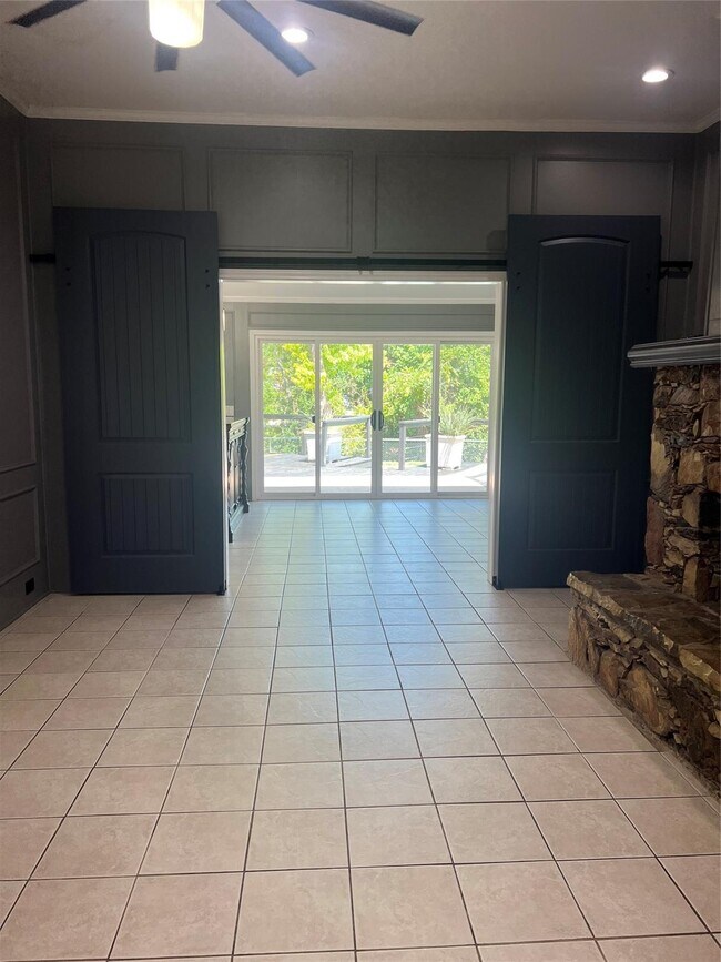 Photo - 6201 Baymar Ln