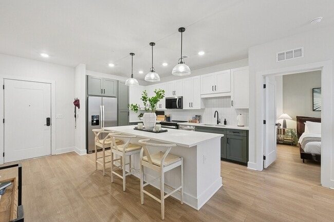 Alton LakeHouse - Alton LakeHouse