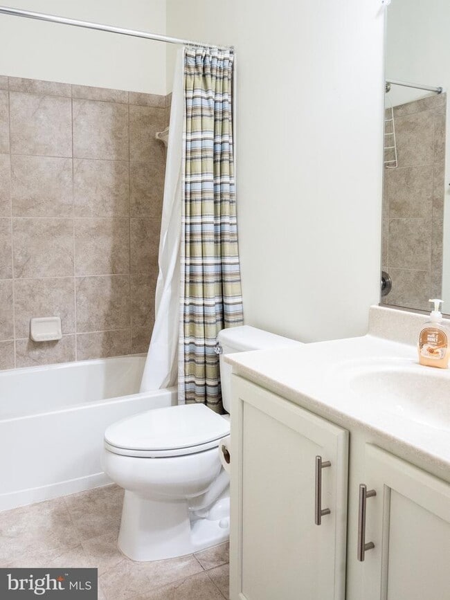 Photo - 727 Crown Park Ave