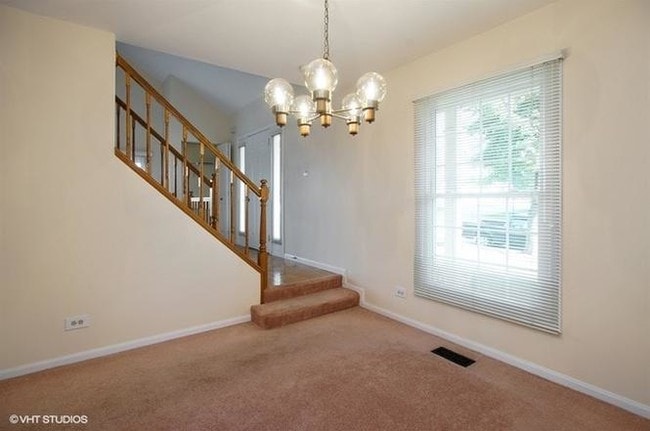 Photo - 2565 College Hill Cir