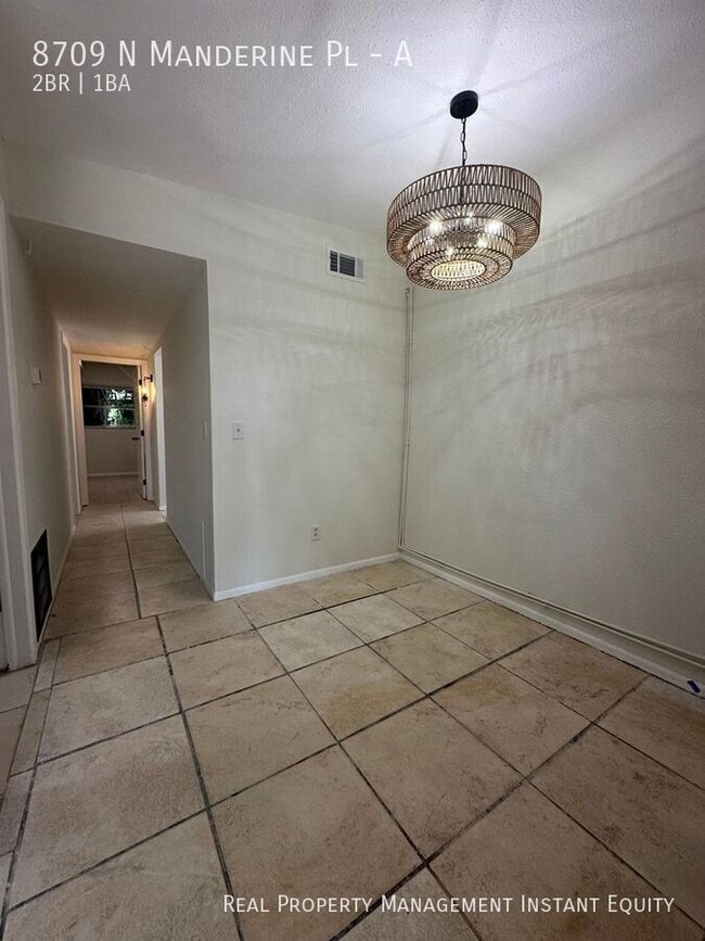 8709 N Mandarine Pl Unit A