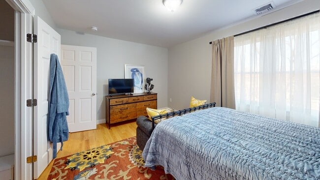 Photo - 56 Albemarle Rd