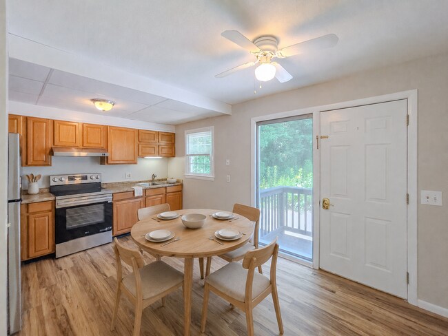 Photo - 73 Velgouse Rd Unit 2