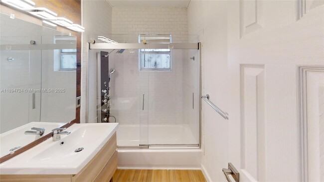 Photo - 4500 NW 195th St