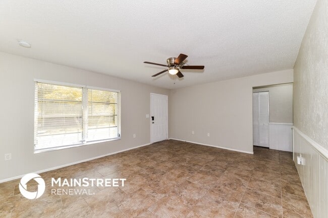 Photo - 6231 Catalan St