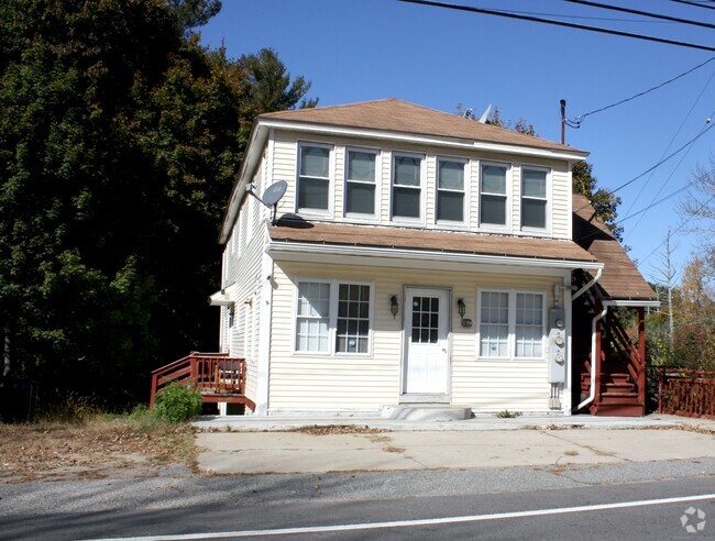 Building Photo - 387 Putnam Pike Unit B Rental