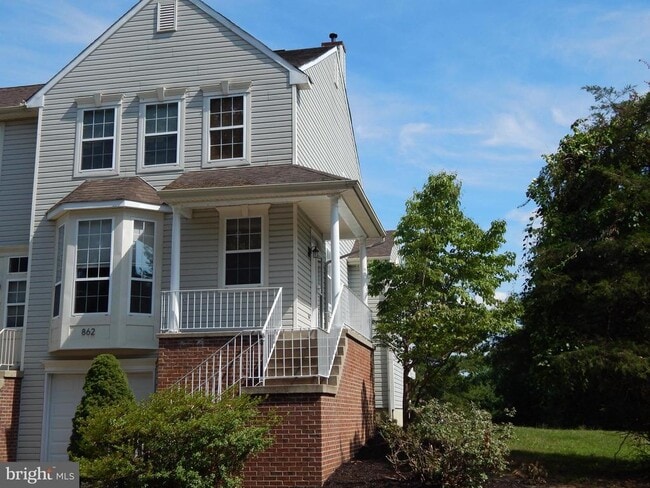 Building Photo - 862 N Waterford Ln Rental
