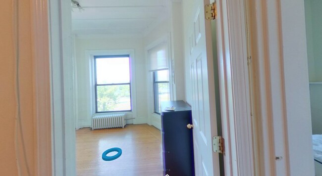 Photo - 33 Bay State Rd