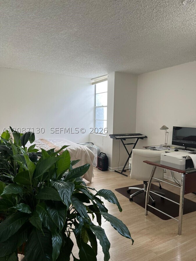Photo - 12105 NE 6th Ave Unit 403