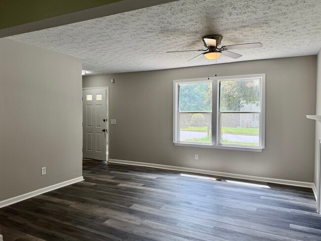 10415 Virginia Pine Ln