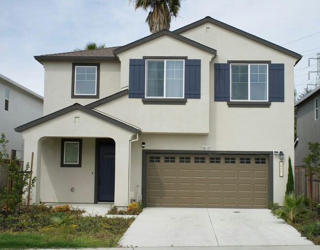 Building Photo - 417 Avendale Dr