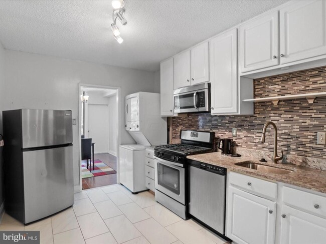 Photo - 3705 S George Mason Dr Apartment Unit A12S