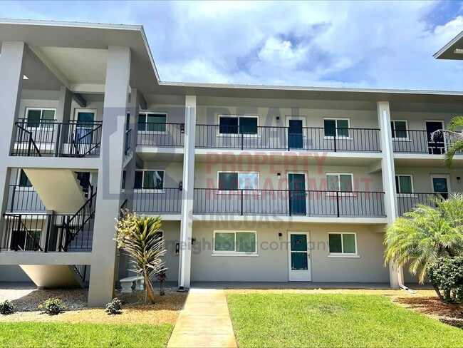 Building Photo - 649 S Tamiami Trl Rental