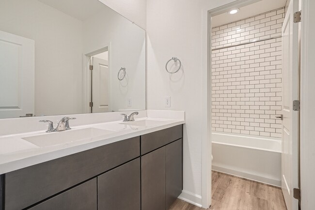 Photo - 15550 S 181st Ln