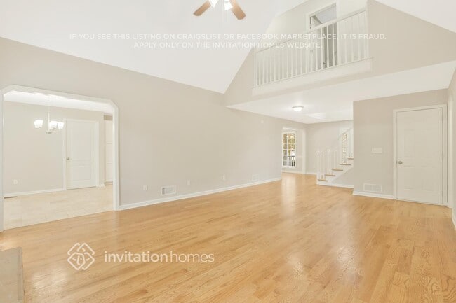 Photo - 249 Wynthorpe Way