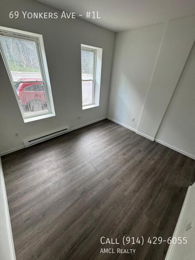 Building Photo - 69 Yonkers Ave Unit #1L Rental