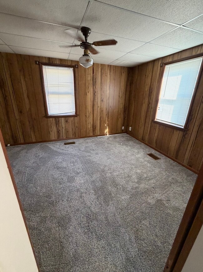 Dormitorio principal - 2400 Dewitt Ave