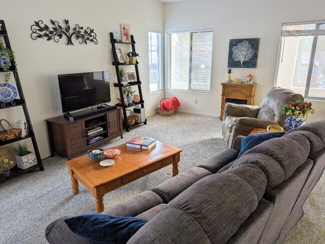 Photo - 517 W Mesquite Blvd Unidad Bottom