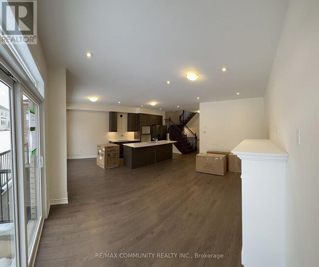 Photo - 59 Mountainside Cres