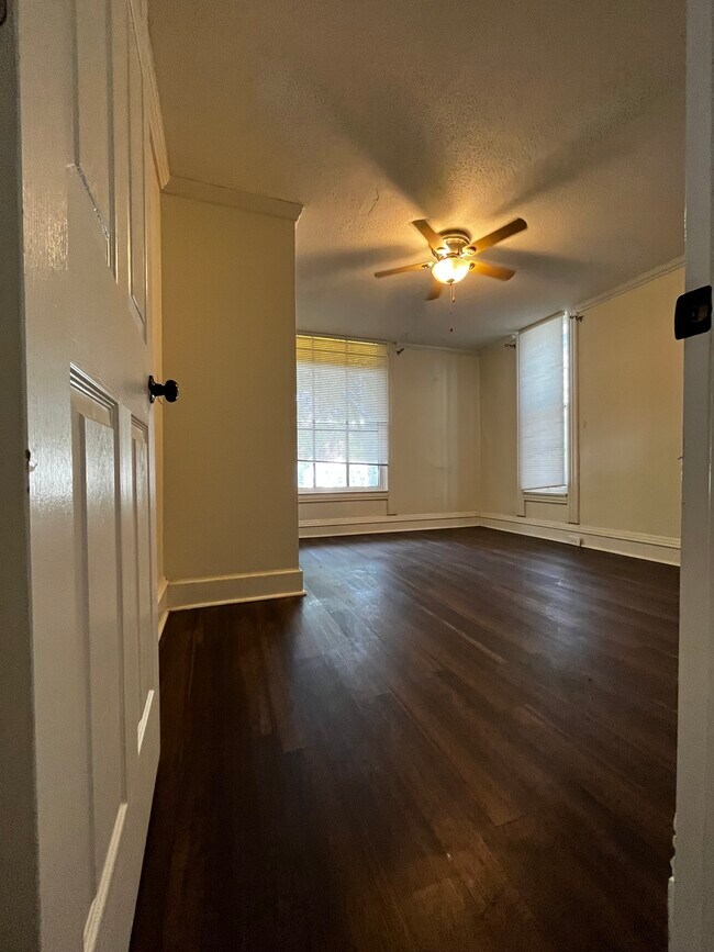 Bedroom 1 - 2639 Taylor St NE Unidad #1