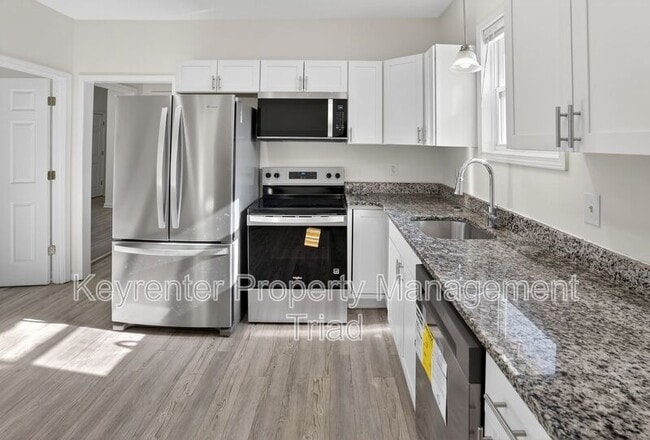 Photo - 2405 Freeman Mill Rd