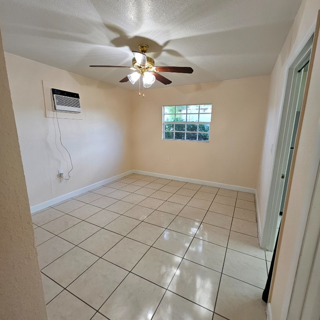 Photo - 1315 NW 113 Terrace Unit 3