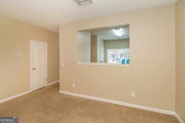 Photo - 2390 Bigwood Trail