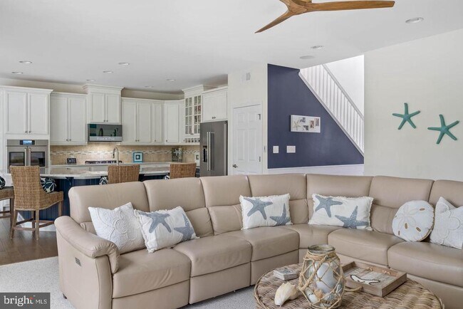 Photo - 35228 Acadia Ln