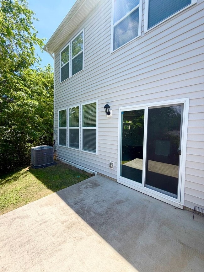 610 Santa Clara Dr