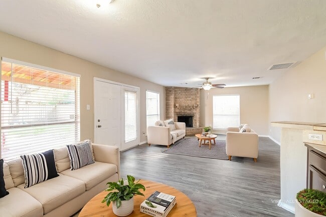 Photo - 15915 Vista Del Mar Dr