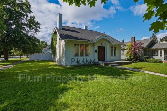 Photo - 541 E Beckwith Ave