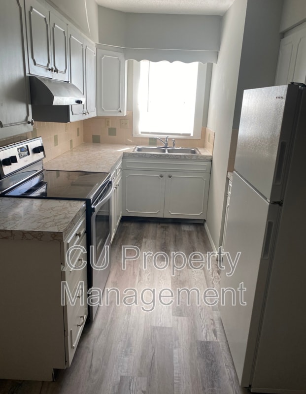 Photo - 705 Hollycrest Dr Unidad Apt 3