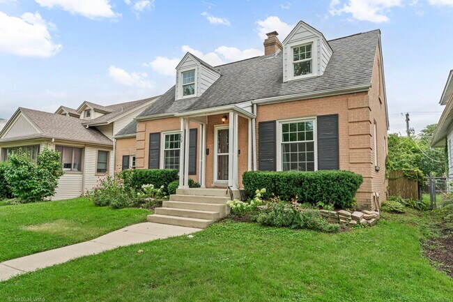 Photo - 759 Laurel Ave