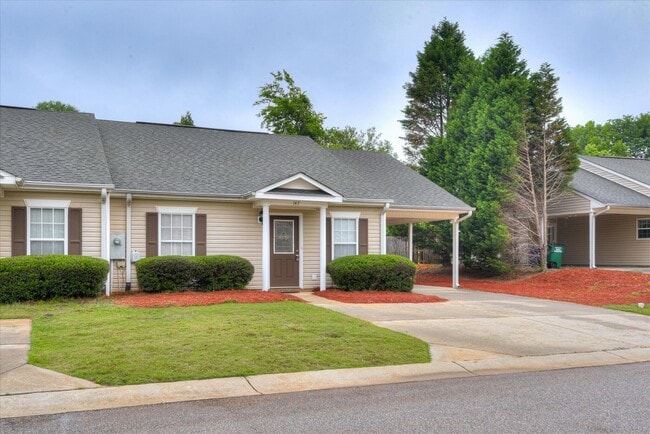 Photo - 147 Portofino Ln SW