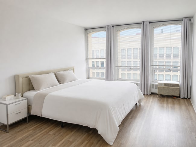Photo - 1401 E 55th St Unit 1016N